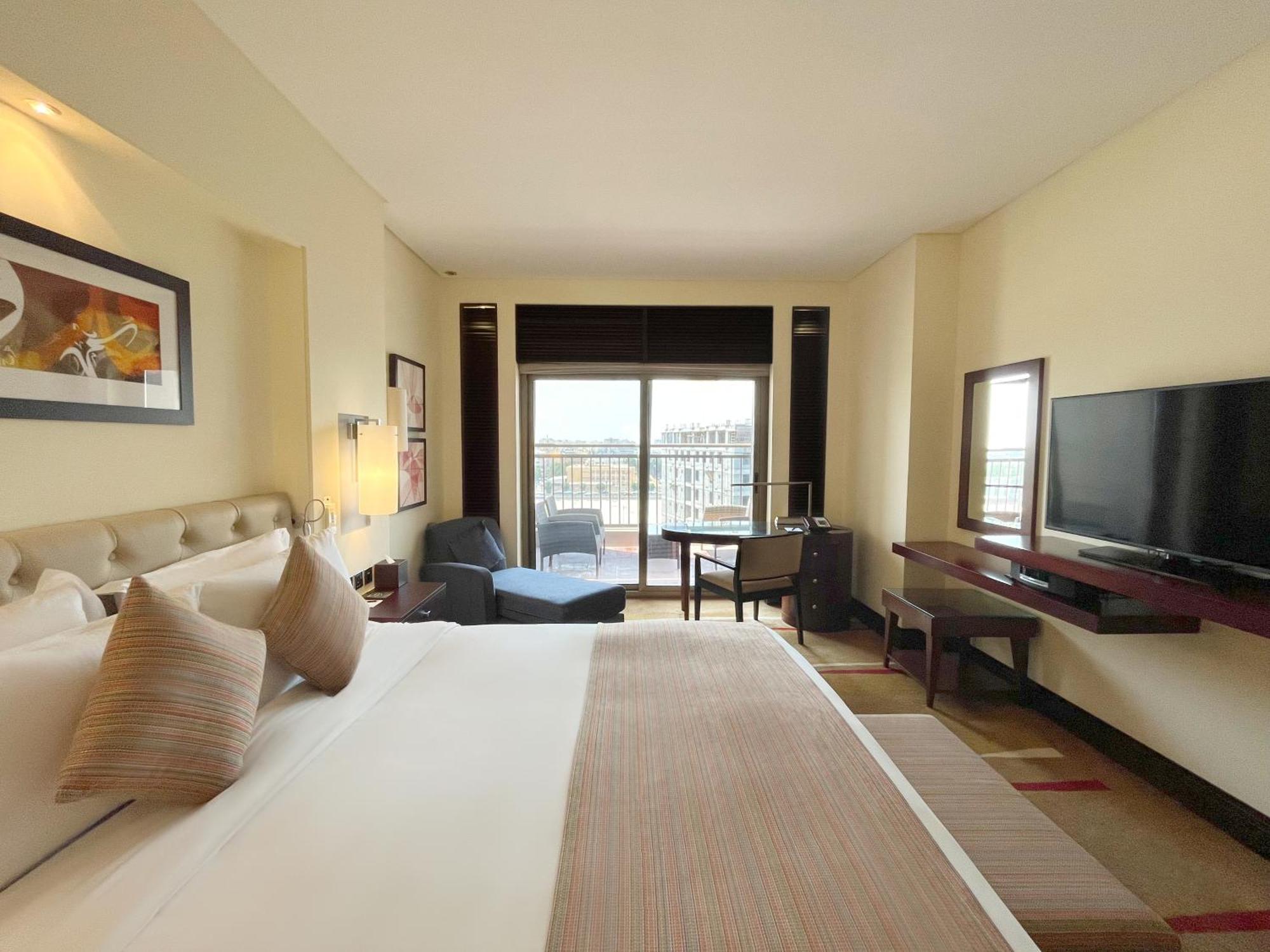 Hotel Sofitel Al Khobar The Corniche Zewnętrze zdjęcie A room at the hotel